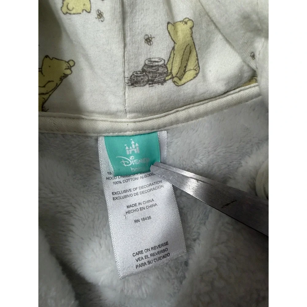 Disney Baby | Winnie the Pooh Plush Hooded Robe | 3-6M || Cream|